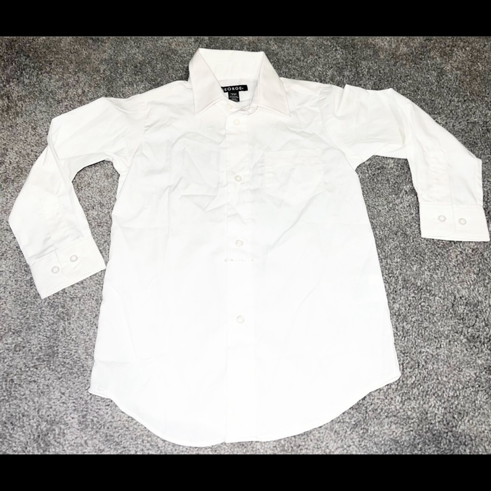 $5 GEORGE DRESS SHIRT. NEVER WORN. SIZE 4/5. $5 IF BUNDLED
